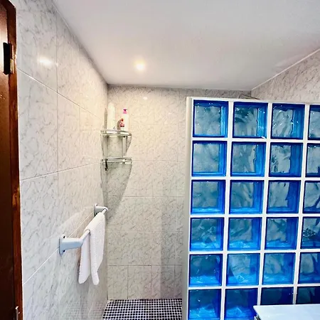Amplio Piso Cerca De La Laguna Apartment